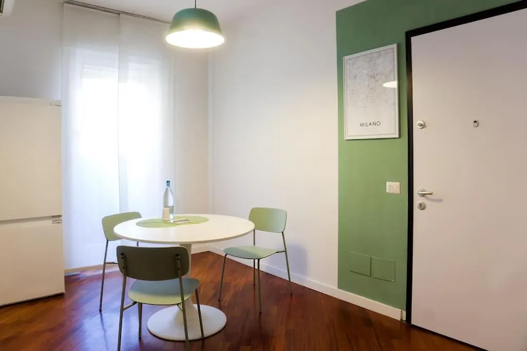 Green House - 20 Min From Milan Center, Free Wifi And Private Parking Italy