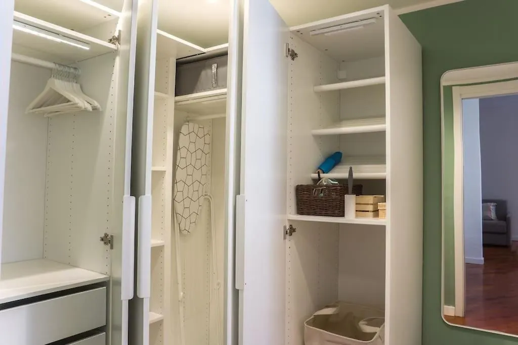 Green House - 20 Min From Milan Center, Free Wifi And Private Parking Apartment